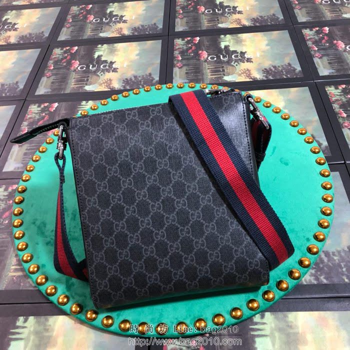 GUCCI 古馳男包 新款 547751 克pvc刺繡 小號 男士單肩包 Gucci斜挎包